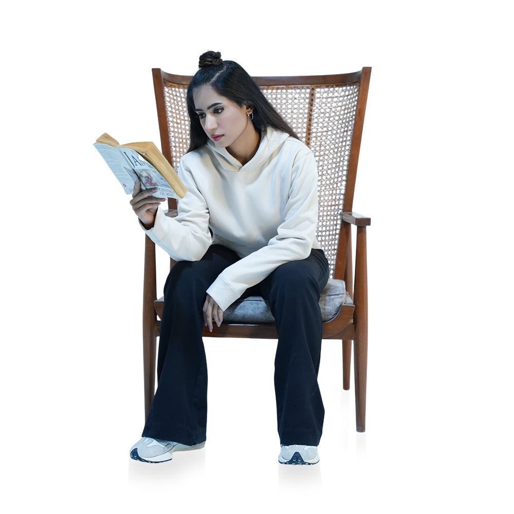 Women’s Casual Graphic Hoodie – Relaxed Fit | Modern Casual Streetwear